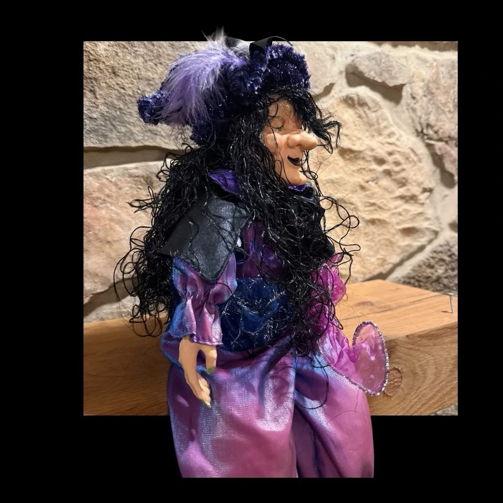 Halloween Witch Shelf Sitter Large 20